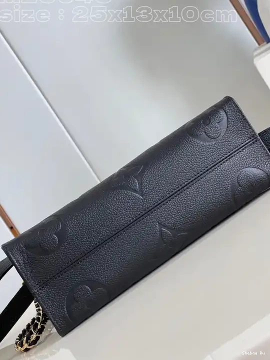 VUITTON LOUIS ONTHEGO West East 0523